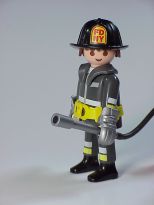 feuerwehrmann-spielzeug03 feuerwehrmann-spielzeug03